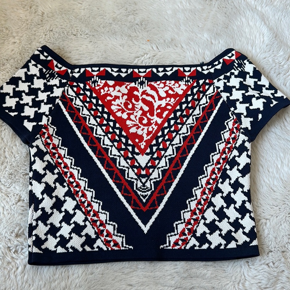 NWOT JEALOUS TOMATO KNIT TOP